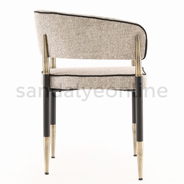 Evone Chair