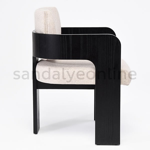 Tolia Chair