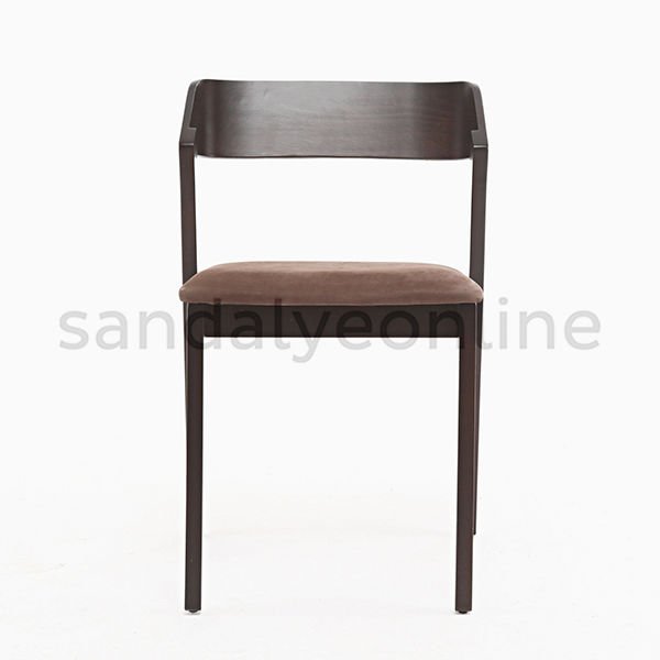 Towty Wooden Chair