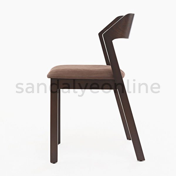 Towty Wooden Chair