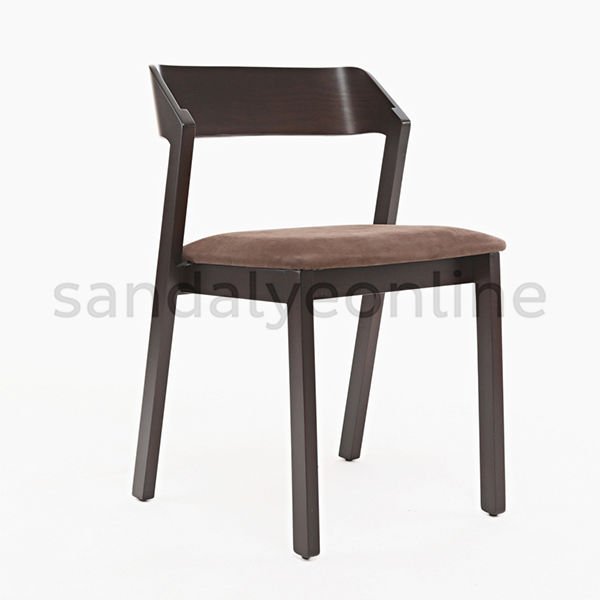 Towty Wooden Chair